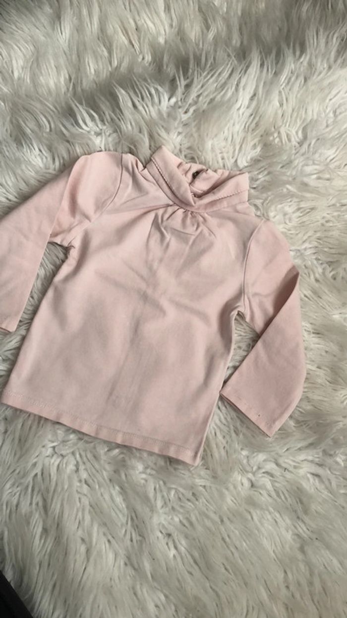 T shirt col roulé rose