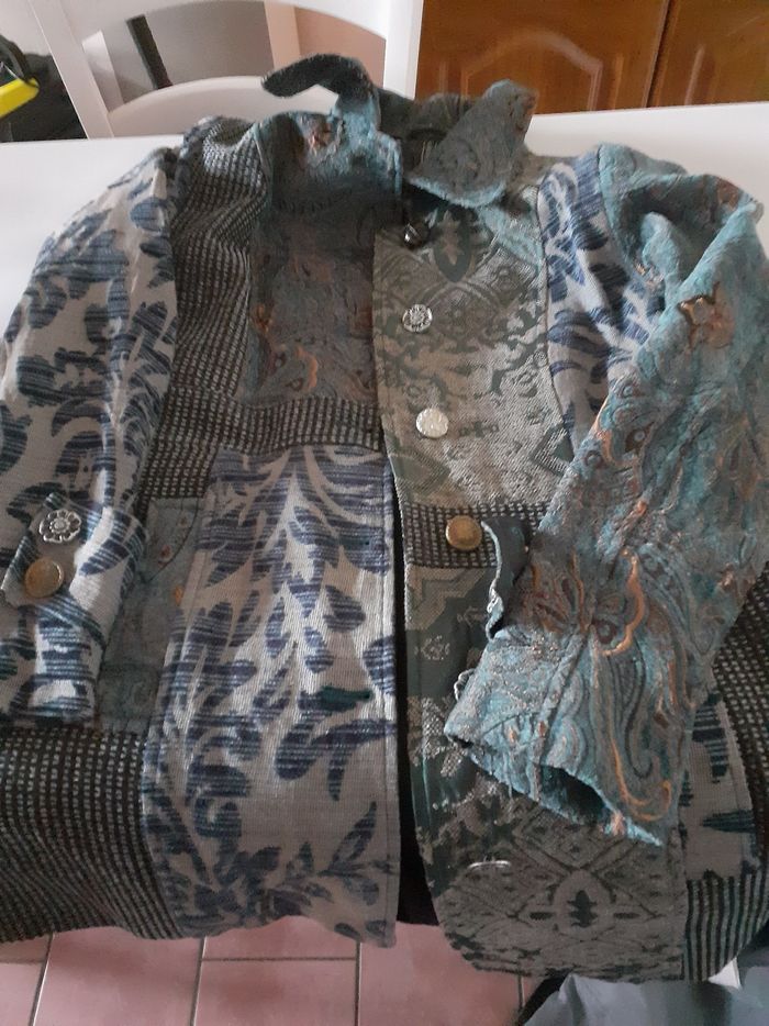 Vends manteau tres bon etat - photo numéro 2