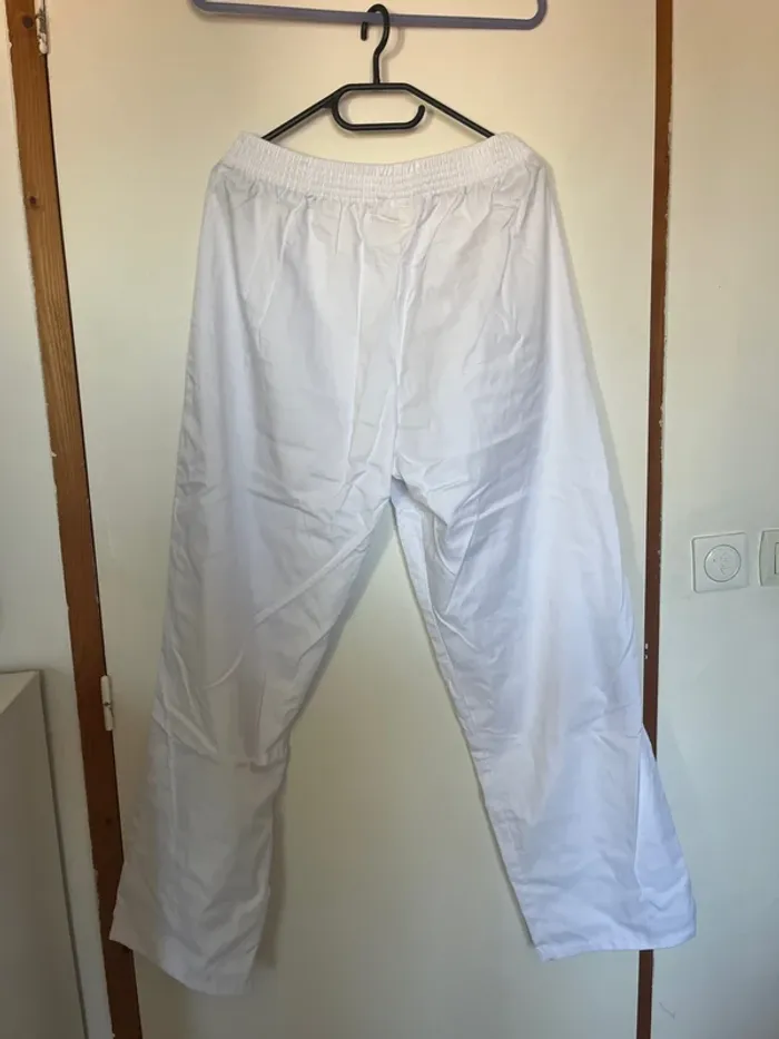 Pantalon blanc - photo numéro 2