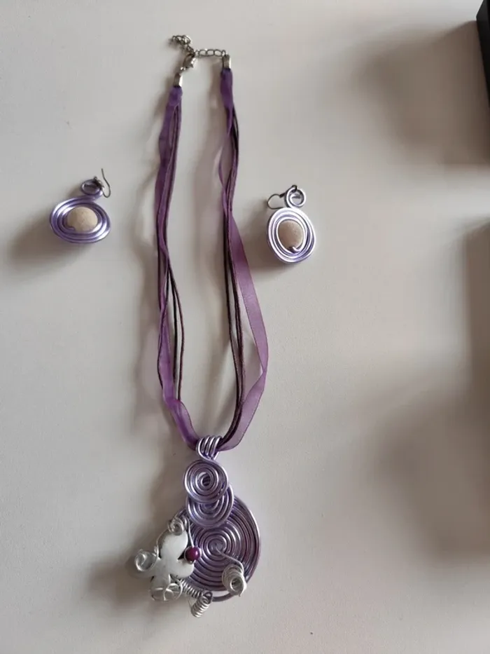 Parure de bijoux