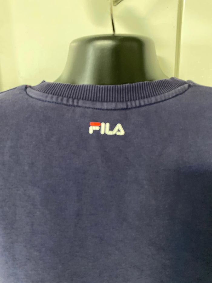 Pull FILA . Taille L - photo numéro 5