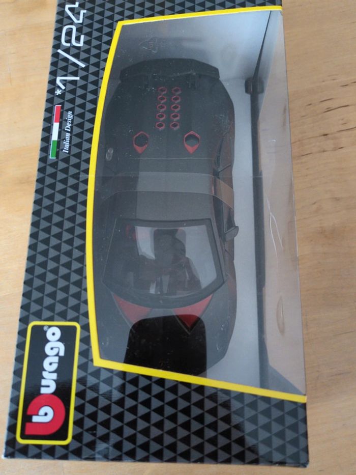 Voiture 1/24 bburago Lamborghini sesto elemento - photo numéro 3