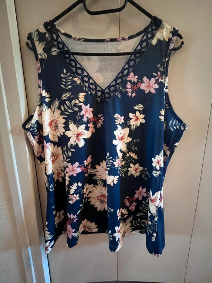 T-shirt taille L 40/42 Salanta
