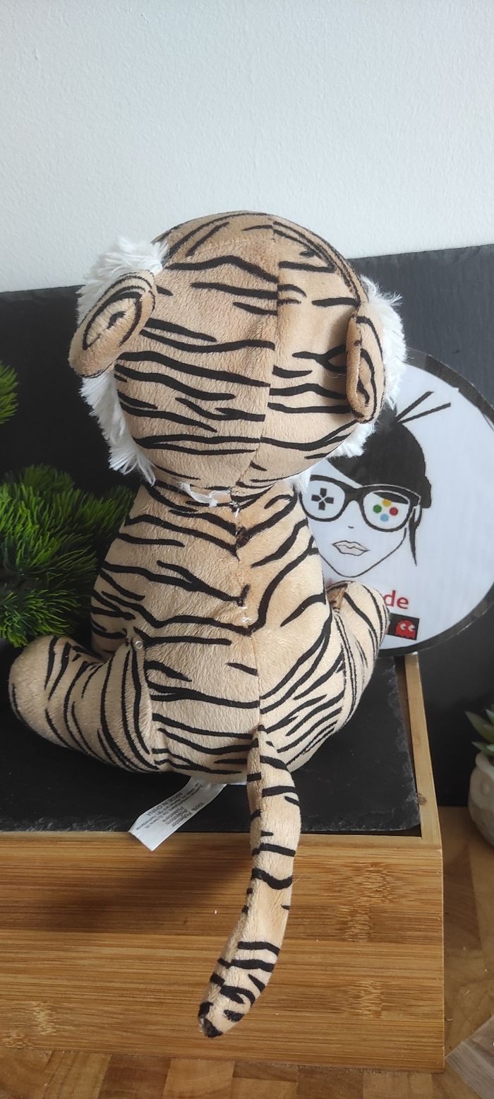 Peluche doudou Tigre noir beige gros yeux bleux Zeeman blanc noir Assis Rayé - photo numéro 2