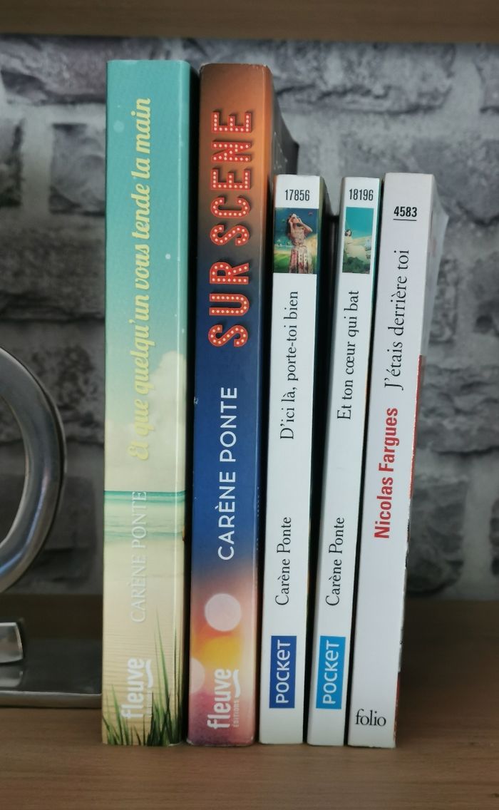 Carene Ponte : Sur scène, Et que quelqu'un vous tende la main, D'ici là porte toi bien, Et ton coeur qui bat,  J'étais derrière toi - photo numéro 3