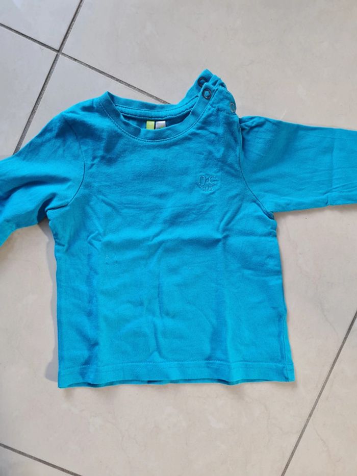 Haut bleu manche longue