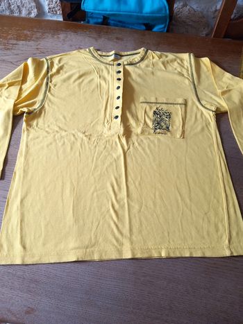 Beau polo coton T42 jaune clair