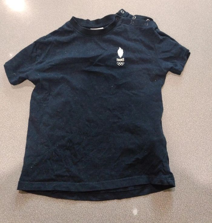 Tee shirt manches courtes