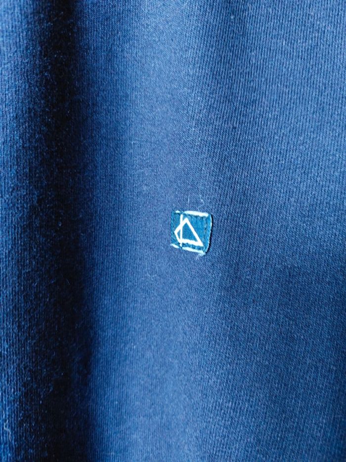 Sweat bleu marine - photo numéro 2