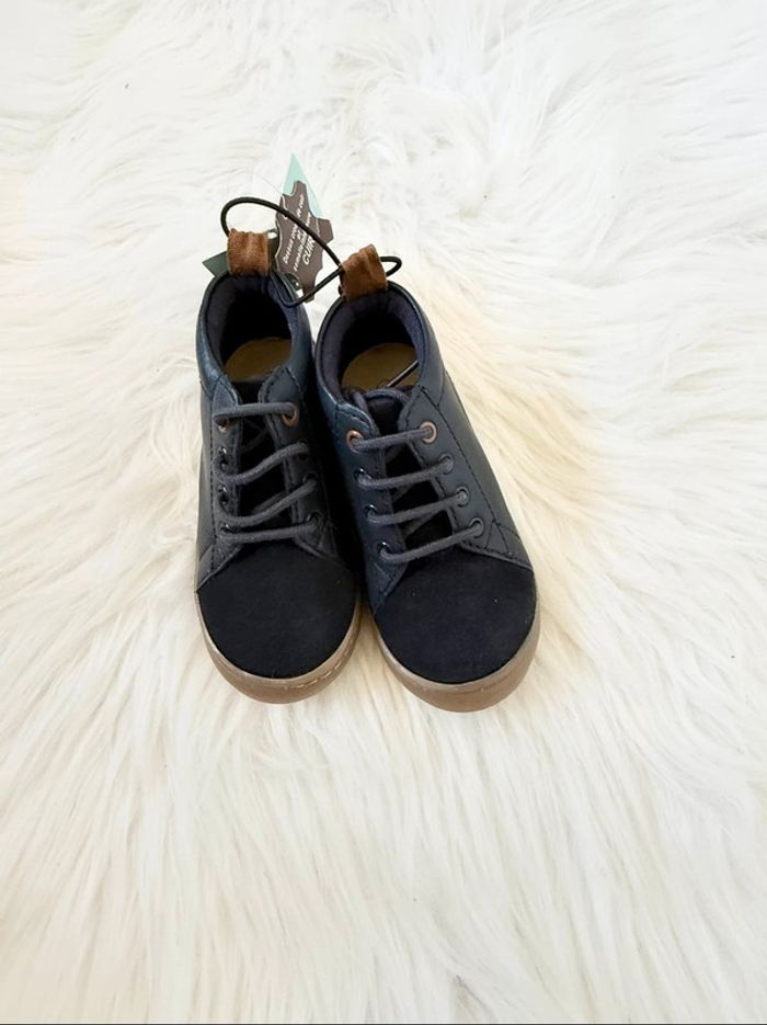 Chaussures bébé mixte cuir – Taille 22 – bleu marine – Neuf avec étiquette - photo numéro 10