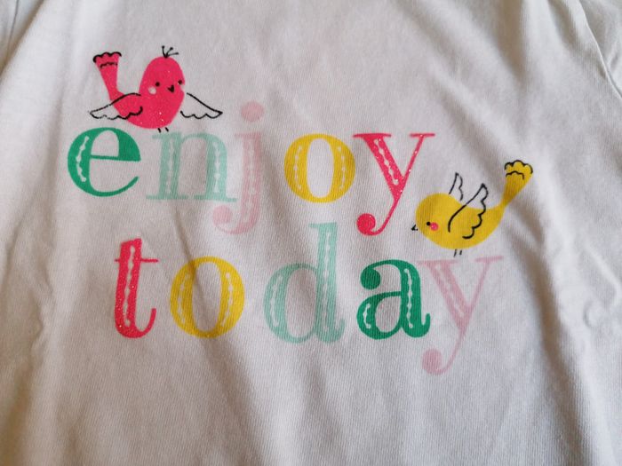 T-shirt longue manche taile 9 mois