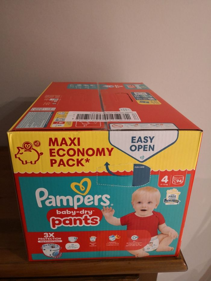 Couche pampers - photo numéro 2