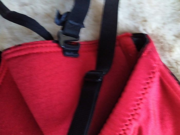 Ensemble Soutien-gorge (bustier) et string rouge et noir - photo numéro 8