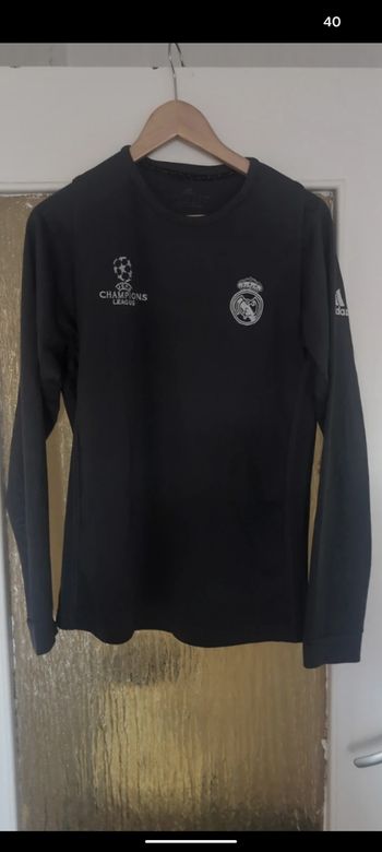 Haut manche longue Real Madrid taille L