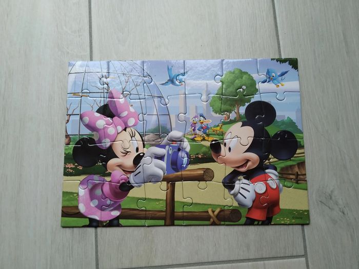 Puzzle Mickey et Minnie - photo numéro 2