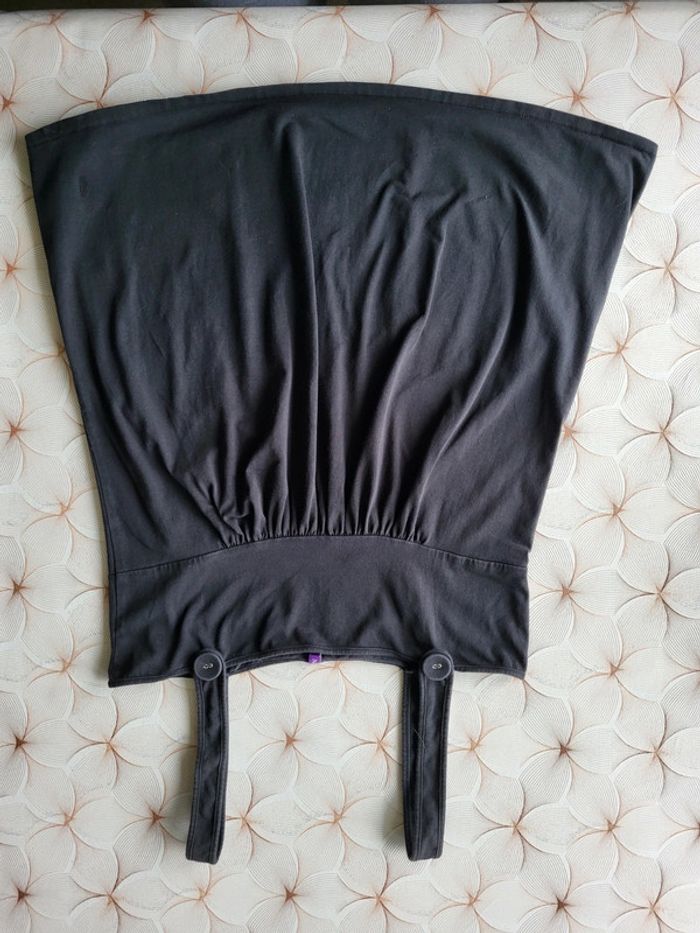 Haut/ t shirt taille 2 - photo numéro 4