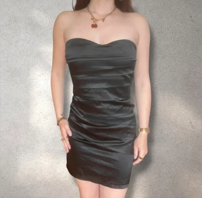 Robe bustier noir satin sexy - photo numéro 2