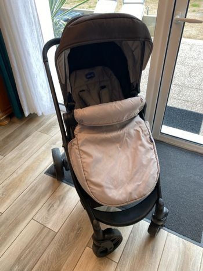 Poussette urban chicco - photo numéro 3