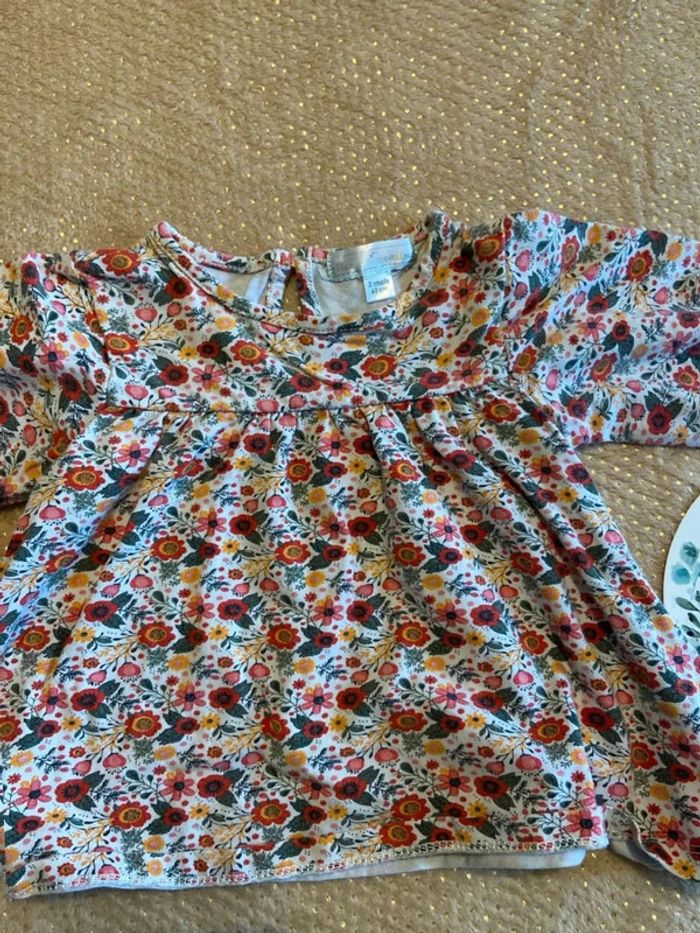 Robe  3  mois - photo numéro 2