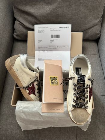 Golden goose superstar étoilé rouge 