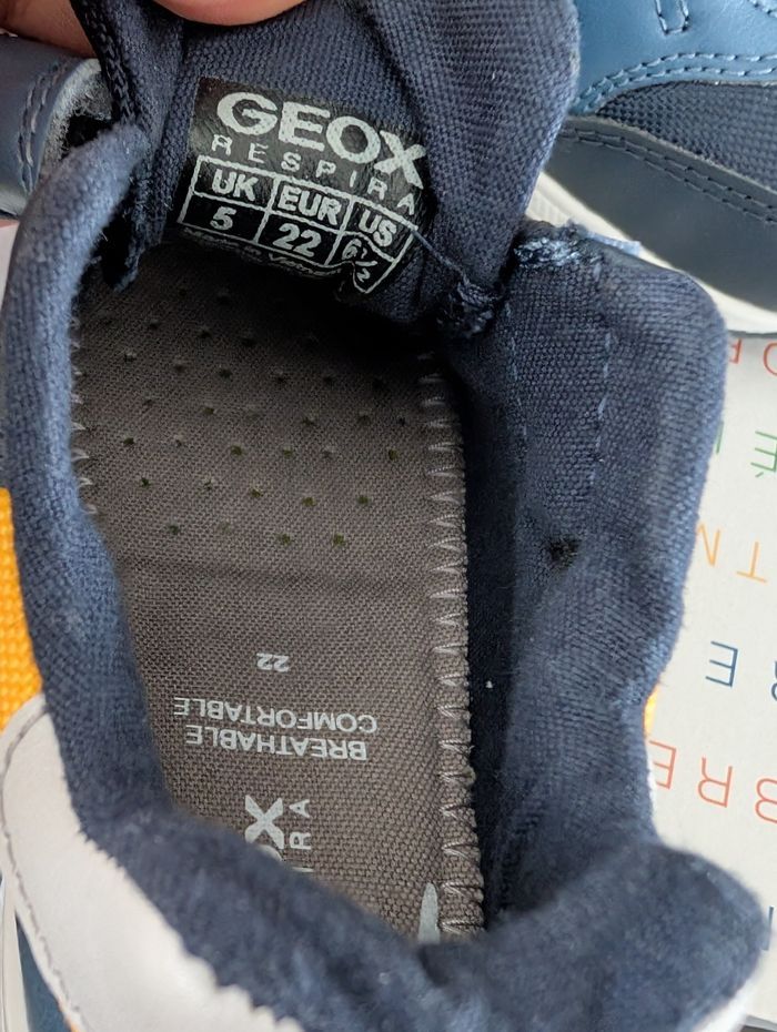 Baskets garçon. Taille 22. Neuf. Geox - photo numéro 7