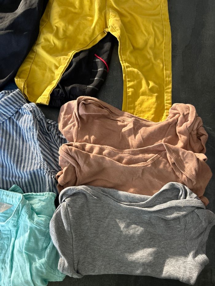 Lot de vêtements - photo numéro 4