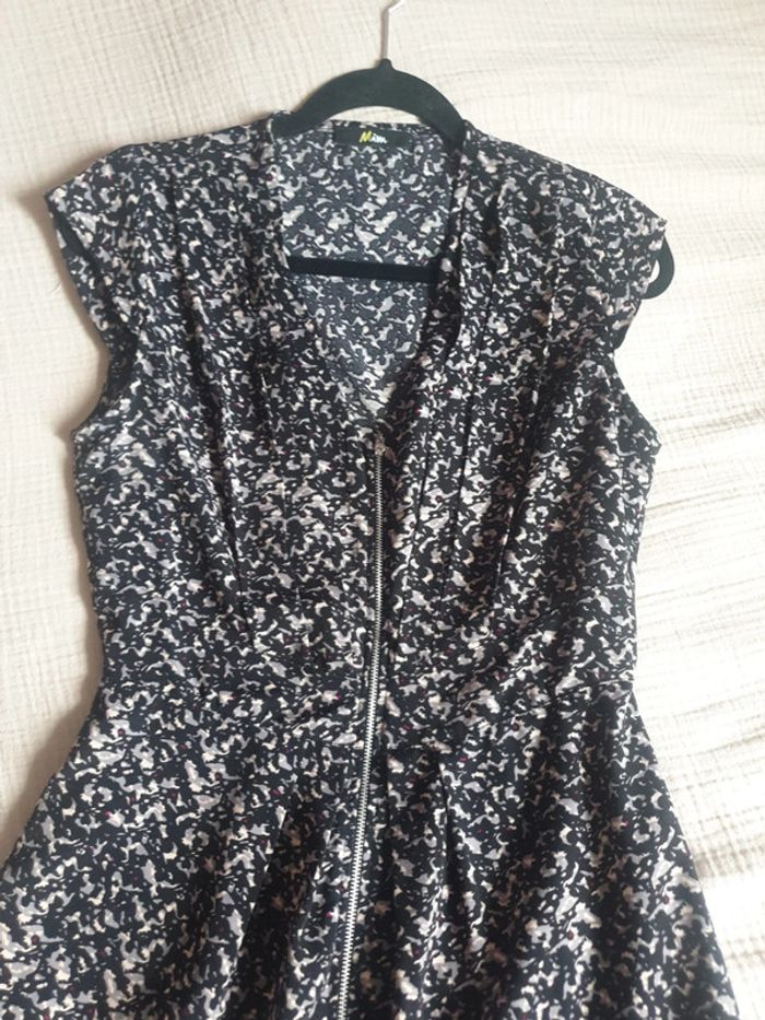 Robe imprimé entièrement zippée à l'avant - photo numéro 2
