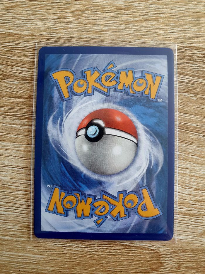Carte pokemon poing final golden - photo numéro 2