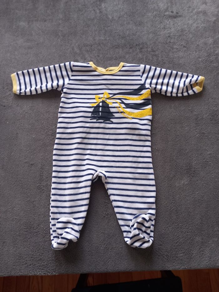 Lot de 3 pyjamas 6 mois - photo numéro 2