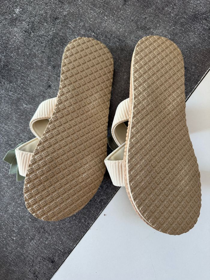 Nu-pieds - photo numéro 3
