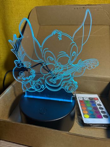 Veilleuse 3D Stitch qui change  en 16 couleurs + télécommande ou interrupteur tactile NEUVE
