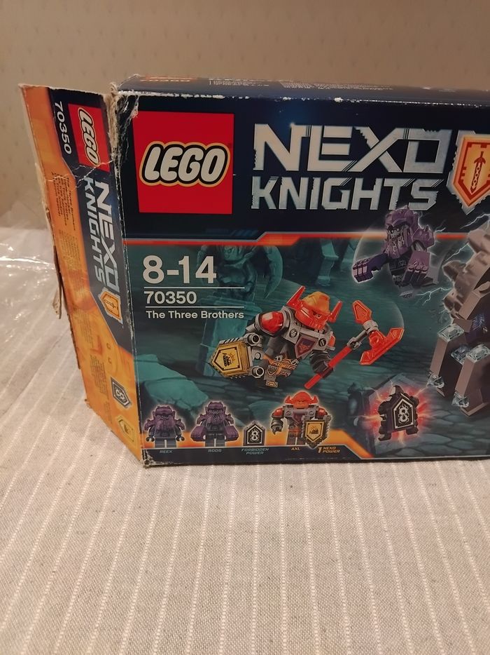 Lego Nexo Knights les 3 frères - photo numéro 8
