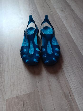 Très jolie chaussures mixte pour enfants