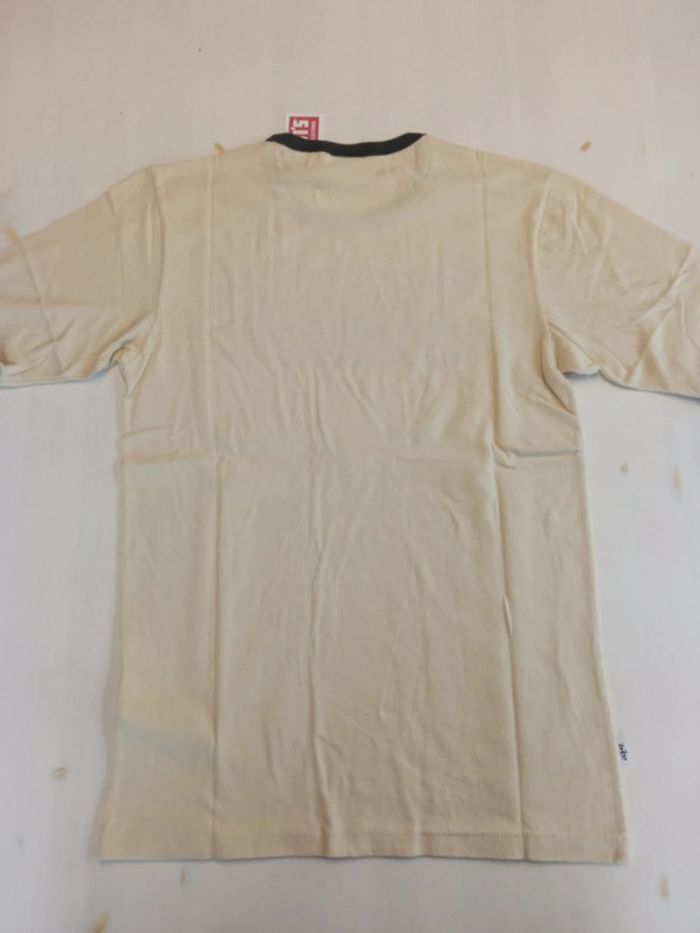 T-shirt Levi's XS neuf - photo numéro 2