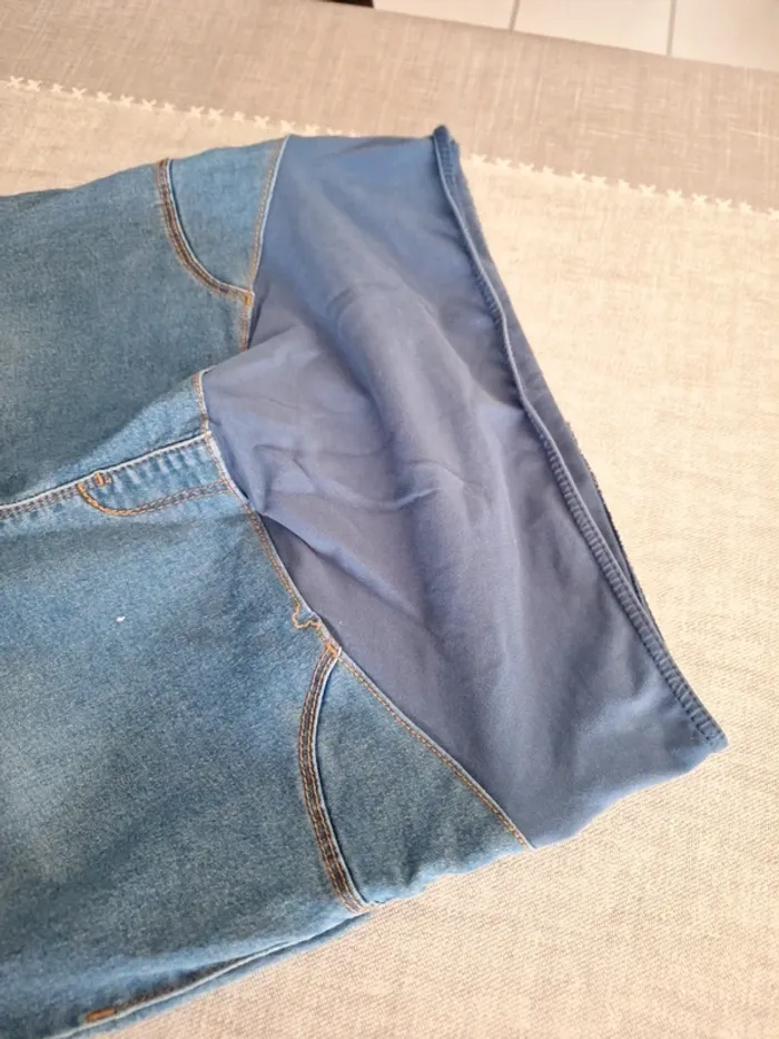Jeans grossesse - photo numéro 2