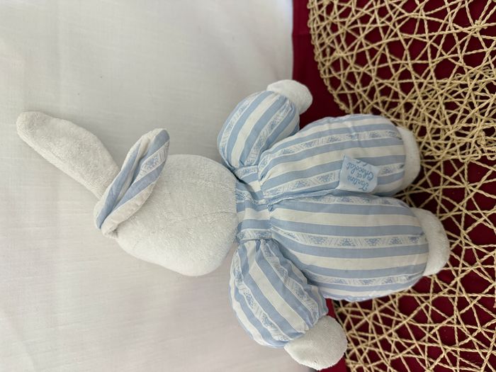 Peluche lapin TARTINE ET CHOCOLAT bleu blanc rayures - photo numéro 2