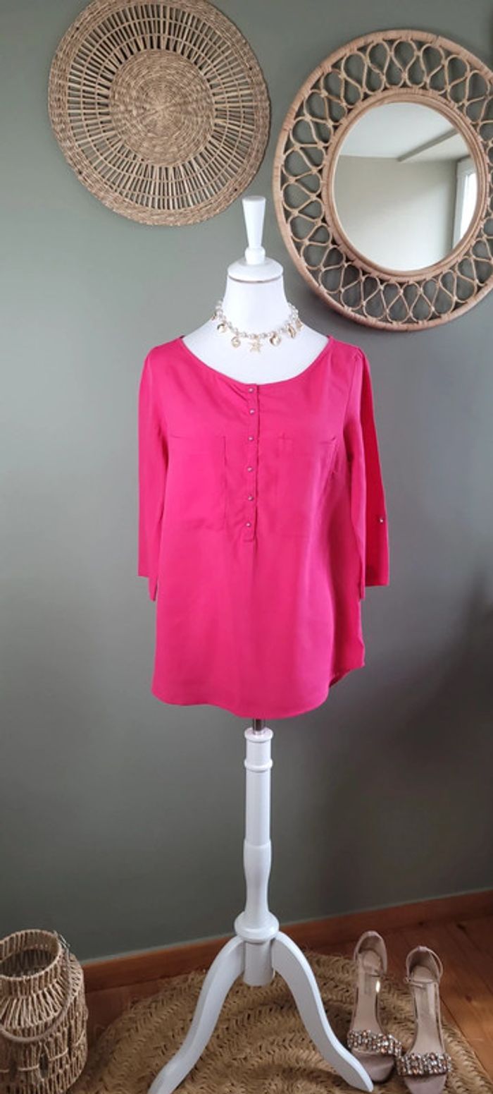 Jolie blouse Stradivarius Taille M Parfait état