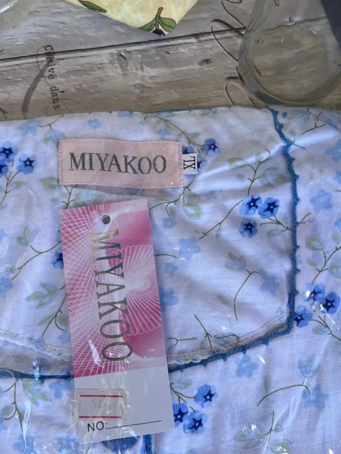 Chemise de Nuit taille XL Jamais porté neuf dans l’emballage - photo numéro 2