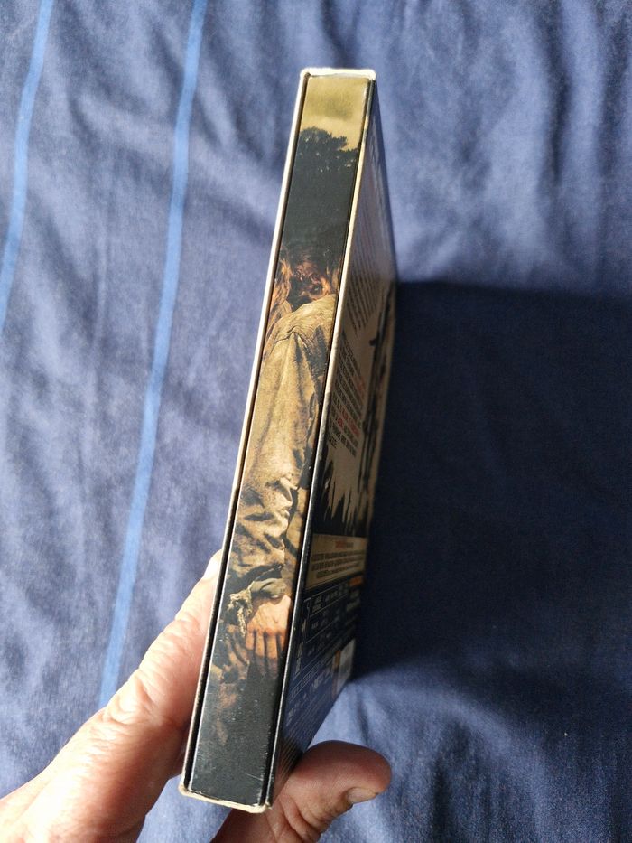 Saga intégrale Walking Dead série saison 2 - photo numéro 5