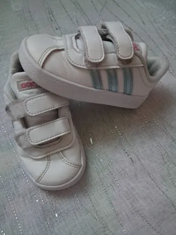 Baskets fille