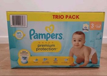 138 couches Pampers premium taille 3