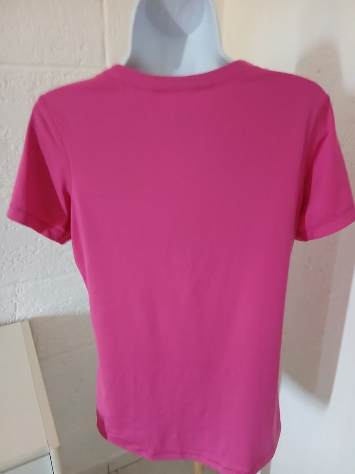 Tee-shirt Nike  Rose fushia.  XL. Nike Pro - photo numéro 5