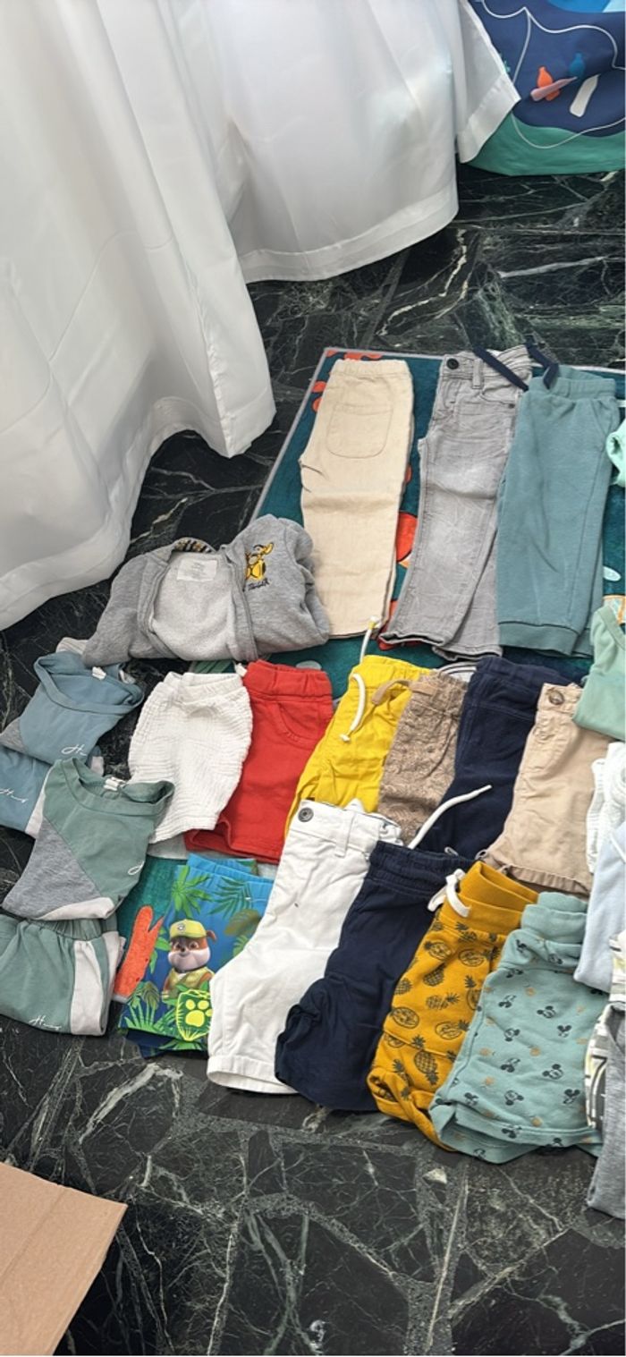 Gros lot 24 mois garçon - photo numéro 2