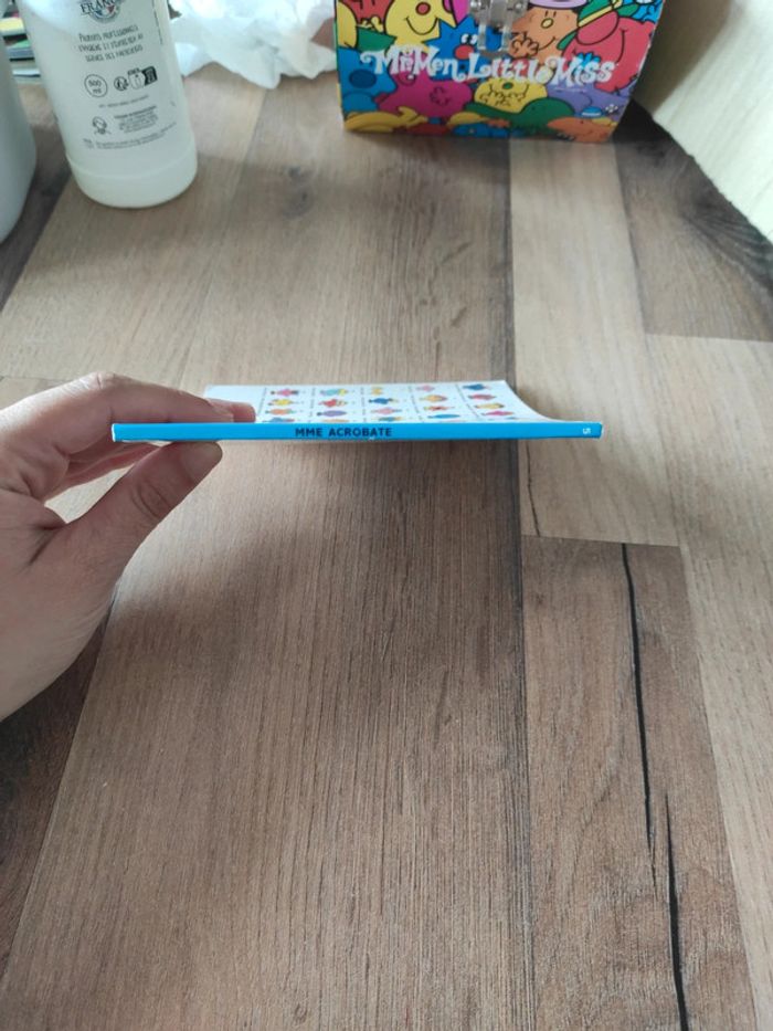 Livre : Mme acrobate - photo numéro 5