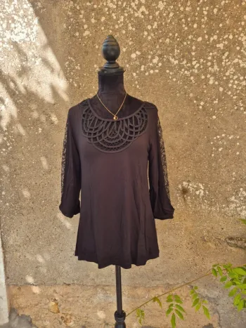 Top noir manches 3/4 BlanchePorte T.38/40