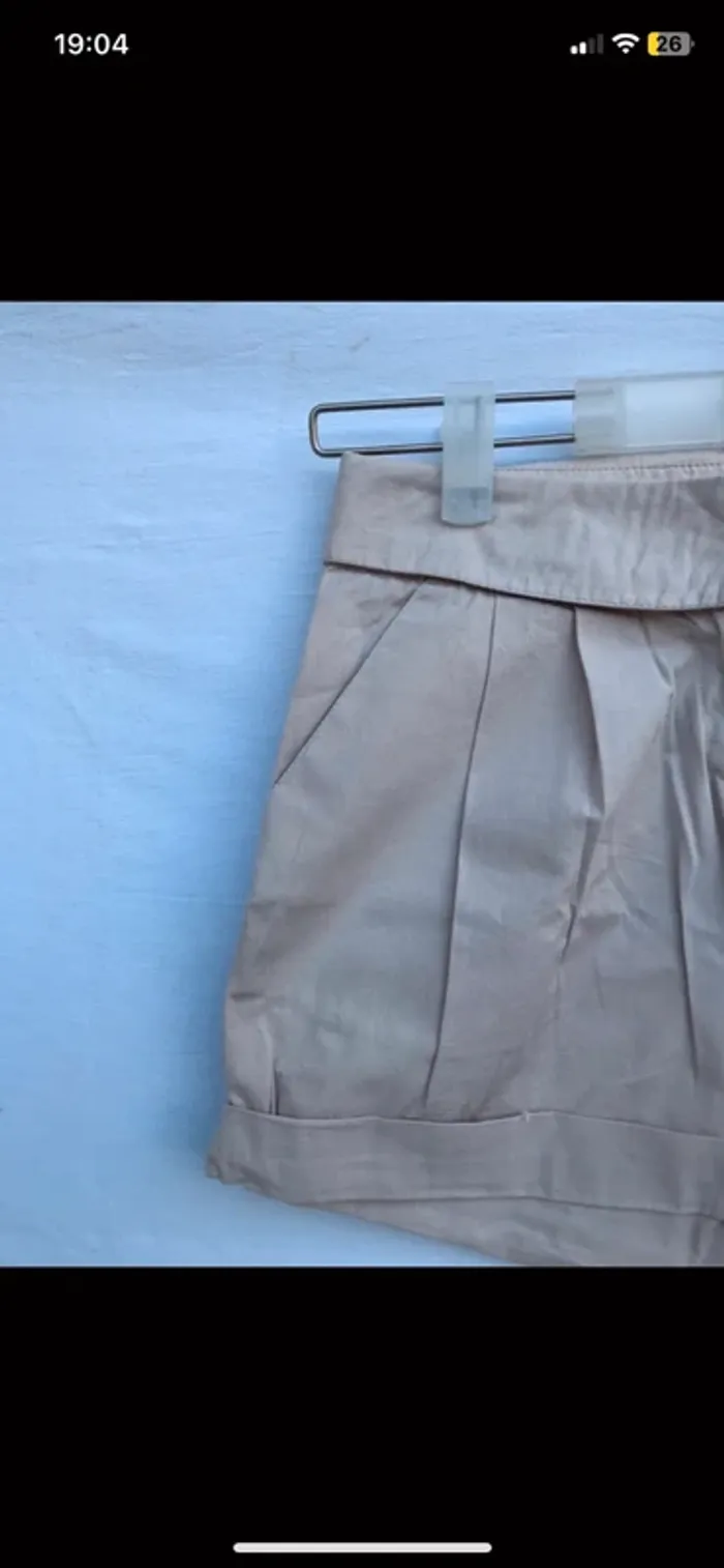 short beige - photo numéro 2