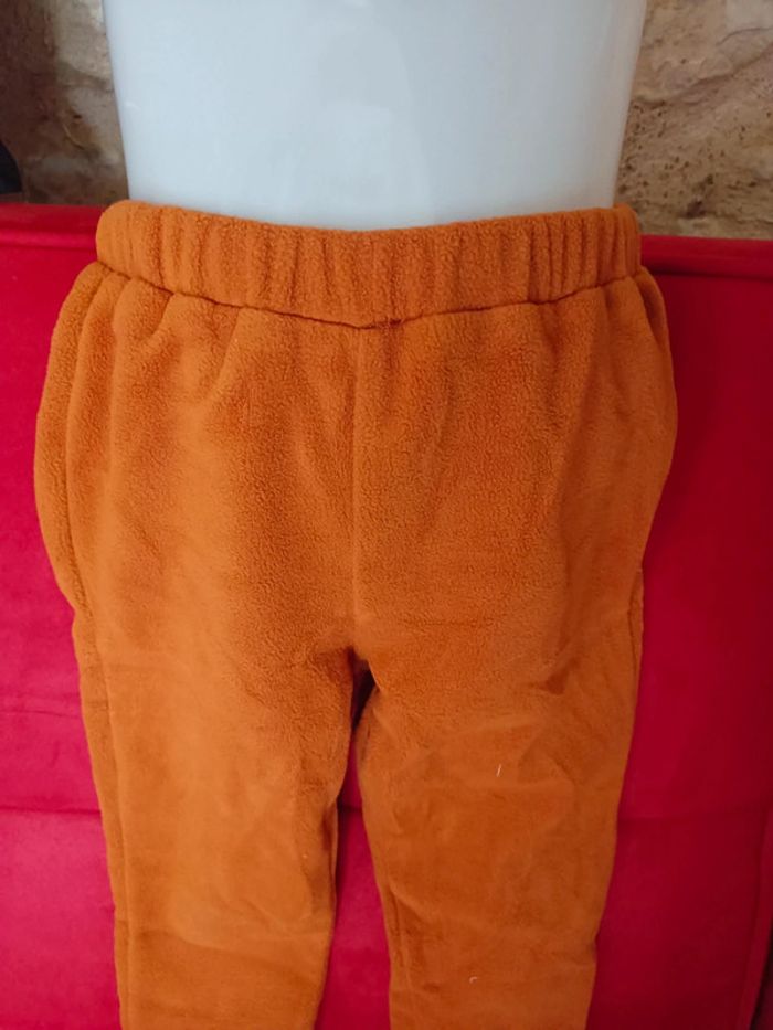 Pantalon polaire neuf 5 ans - photo numéro 2