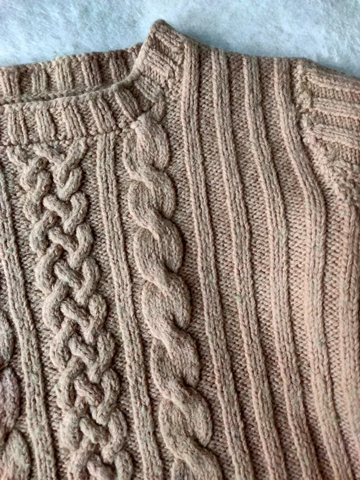 Pull fait main 5-6 ans - photo numéro 3