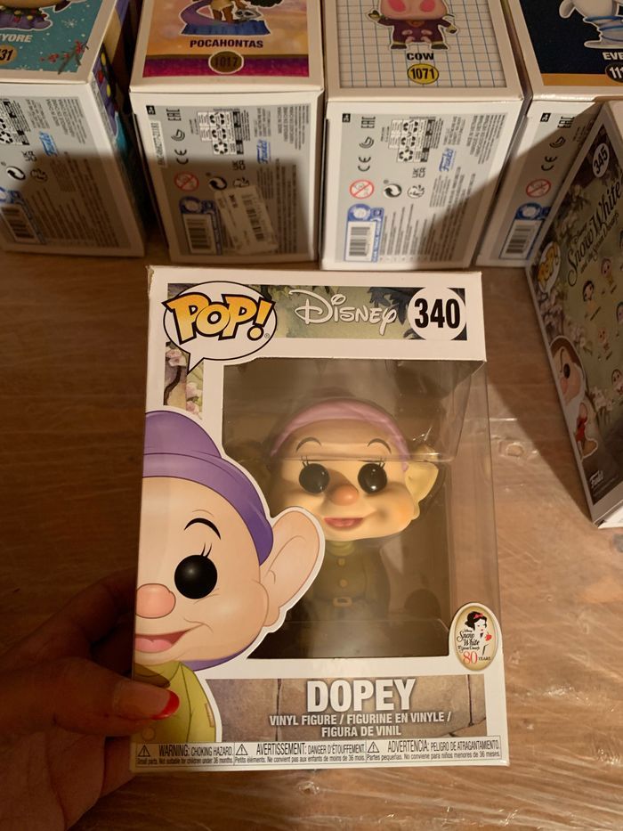 Lot blanche neige Funko pop disney - photo numéro 3