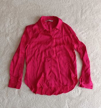 Chemise Zara XS rose fuchsia satiné manches longues légère et fluide tendance